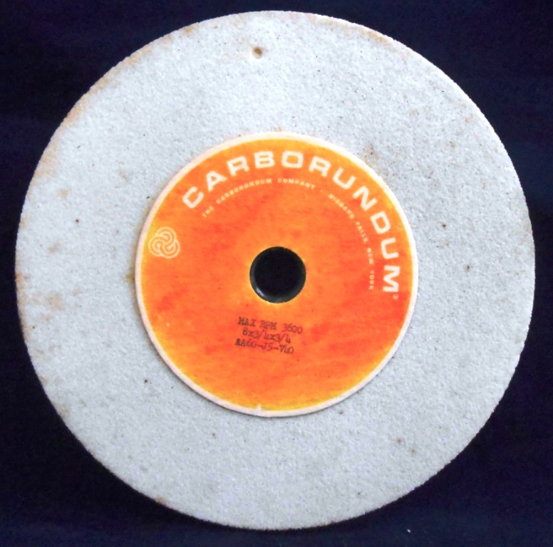 CARBORUNDUM GRINDING WHEEL, AA60-J5-V40, MAX RPM: 3600, 8 X 3/4 X 3/4