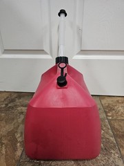 Pre-ban Rubbermaid 2.5 Gallon Vented Fuel Jug With Aftermarket Parts Very Clean