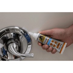 Gorilla Waterproof Caulk & Seal100% Silicone Sealant, 2.8oz Squeeze Tube, Clear
