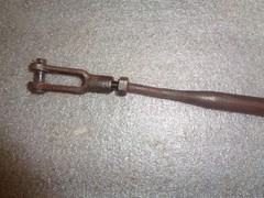 FARMALL 100. L.H.TOUCH CONTROL ROD.