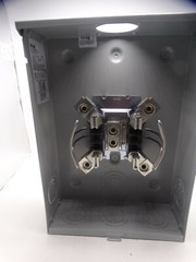 Eaton 200 Amp Meter Socket Ringless Over/Underground New No Bypass