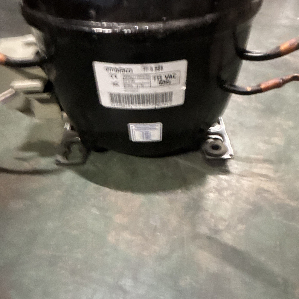 Embraco FF 8.5 BK Hermetic Compressor 115 VAC R-134a 1-Phase Black