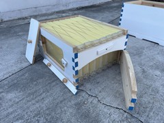 7PCS Automatic Honey Beehive Frames + White Painted Beehive House wooden Box New