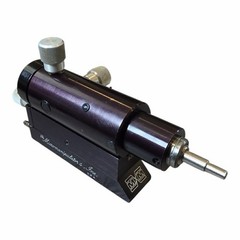 THE MICROMANIPULATOR 550 Right Hand Vacuum Based 100 TPI Xyz Probé Positioner