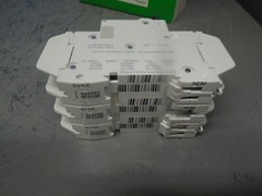Schneider 60170 Multi 9 C60 C Curve 2A 3p 240VAC 60VDC Din Rail Breaker Surplus