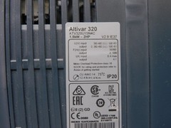 SCHNEIDER ELECTRIC ATV320U15N4C VER. 2.9 380/500V 6.4A NSMP