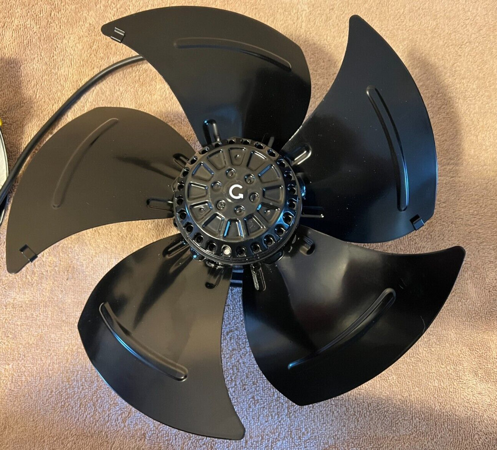 NEW Emerson/Weiguang YWF4E-300S-92/35-G Axial Condenser Fan Motor 110V@60Hz