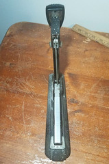 VINTAGE SWINGLINE SPEED PRODUCTS STAPLER Black Textured Finish Working