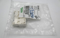 SCHNEIDER ELECTRIC GVAE11 PLUG IN AUXILIARY/AUX CONTACT BLOCK 034343 LOT OF 4PCS