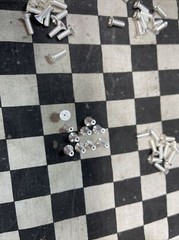 Vented Flat head Phillips screw 8-32 X 3/8″ long silver plated LOT OF 289#1325W8