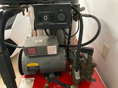 Hotsy 555SS 115V/Diesel 2.2GPM @ 1300PSI Hot Water Pressure Washer & Reel