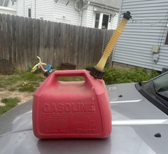 GOTT 2.5 gallon 9.5 Liter Gas can NICE