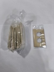 Qty 10 Pass & Seymour Legrand TP8-I Duplex Outlet Plate Unbreakable Ivory