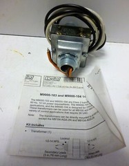 Johnson Controls M9000-103 Transformer