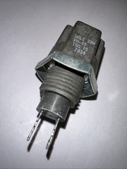 DALE PH-25 RESISTOR 15 OHM 25W 1% WIREWOUND FIXED CONDITION NEW