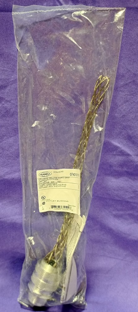 Hubbell Deluxe Cord Grip 07401018