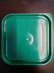 UPDATE INTERNATIONAL SCQL SPE 6 Pcs Square PE Container Lids Green New in Box