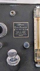 Vintage Alnor 7000-H Dewpointer No.210 measures dew point of gases weighs 16 lbs
