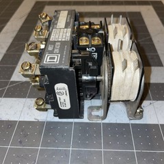 Square D Hoist Contactor Class 8965 Type R012 Series B GOOD SHAPE FAST SHIPPING