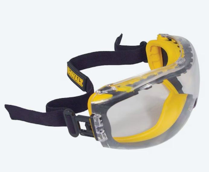 Safety Goggles, Clear Lens, Anti-Fog, Scratch Resistant, DeWALT (DPG82-11C)