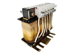 Allen-Bradley 1321-3R4-B 150135 4 A 6.5 mH 3-Phase Line Reactor