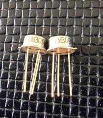 ( lot of 2 ) LM309H TO-39 Gold Leads Positive Voltage Regulator NOS , Excellent