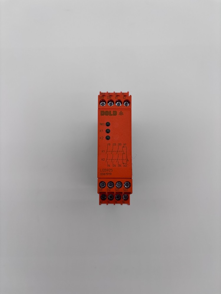 DOLD LG5925-48-61-24 SafeMaster, Emergency Stop Module, Safety Relay.