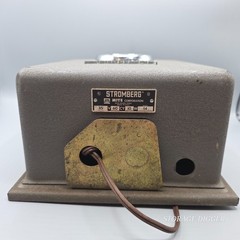 VTG Stromberg Model 14 Time Clock Corded Gray Metal Case Industrial Punch Clock
