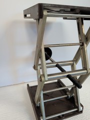 American Scientific S9300 Lab Jack Heavy Duty Lifting Platform 6”x7.25” Sci