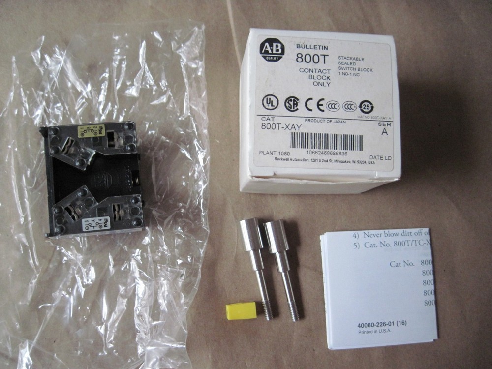Allen-Bradley 800T-XAY Contact Block, Stackable, Sealed, 1 NO, 1 NC, NEW