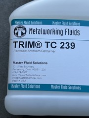 Brand New Master Fluid Solutions TRIM TC 239 2 Qt Paintable Anti-Foam/Defoamer