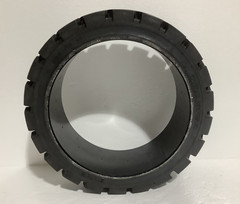 Traxter 21x7x15 Press-On Solid Forklift Tire Smooth Cushion Industrial