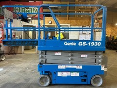2014 GENIE GS-1930 ELECTRIC SCISSOR LIFT NARROW WIDTH VERTICAL GENIE MANLIFT