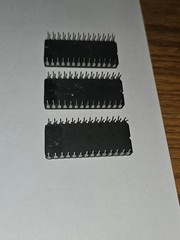 3 PCS TOTAL AMD 256KBIT UV EPROM Qty 2 AM27C256-200DC Qty 1 AM27C256-70DC