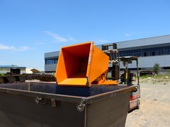 Self-Dumping Hopper – 1 Cubic Yard, Heavy Duty Steel, Forklift & Skid Steer Use