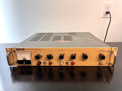 Fluke 412B High Voltage Power Supply 2.1 kVolt / 30 mAmp / 63 W High Voltage DC