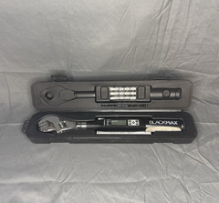 BLACKMAX BTLDTW Digital Torque Wrench Individual Wrench with Hard Case