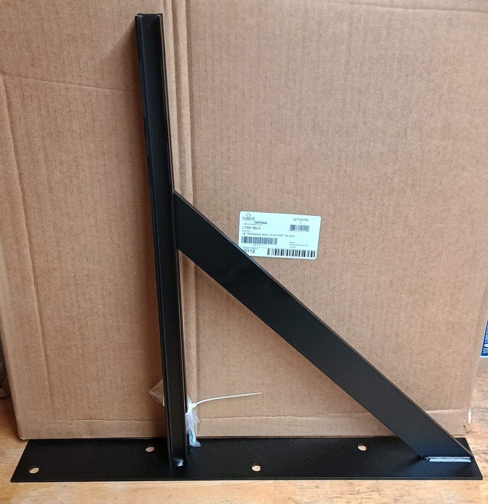 Hoffman nVent LTSB18BLK 18″ Triangle Support Bracket Kit