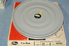 NIB Large Lot Of Gates “V” Pullies & Hubs Various Sizes Power Transmission Item