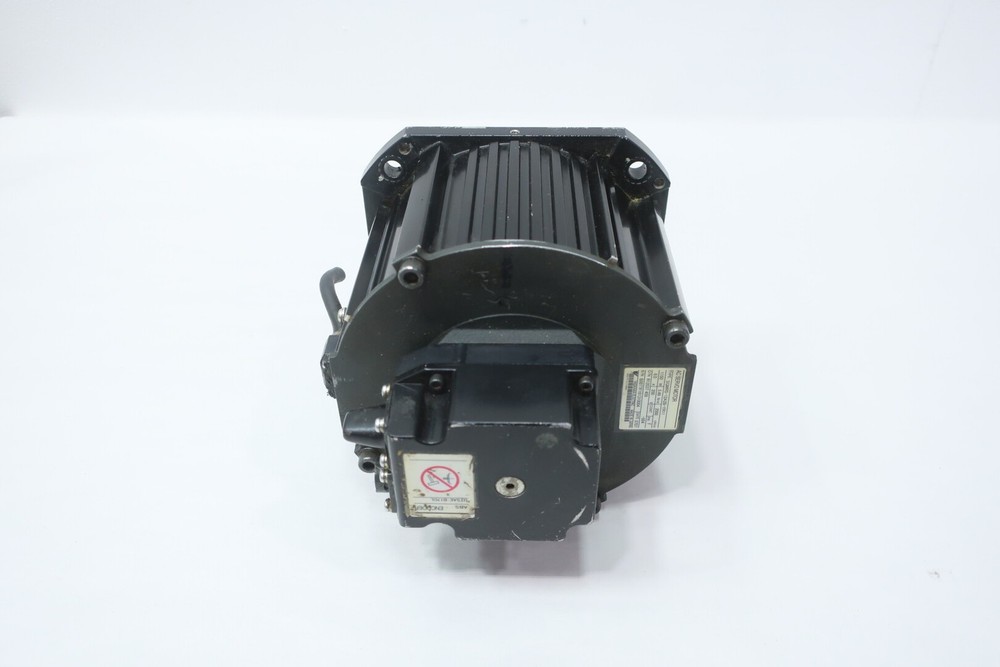 Yaskawa SGMRS-12A2B-YR11 Servo Motor 1150w 2000rpm 5.49nm 200v-ac