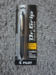 Pilot Ballpoint Pen Dr. Grip Full Black Medium Refillable and Retractable 36193