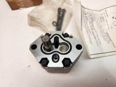 SPX Stone/Fenner KP25 AFC Series Gear Distribution Hydraulic Pump, PS-2.5 GPM