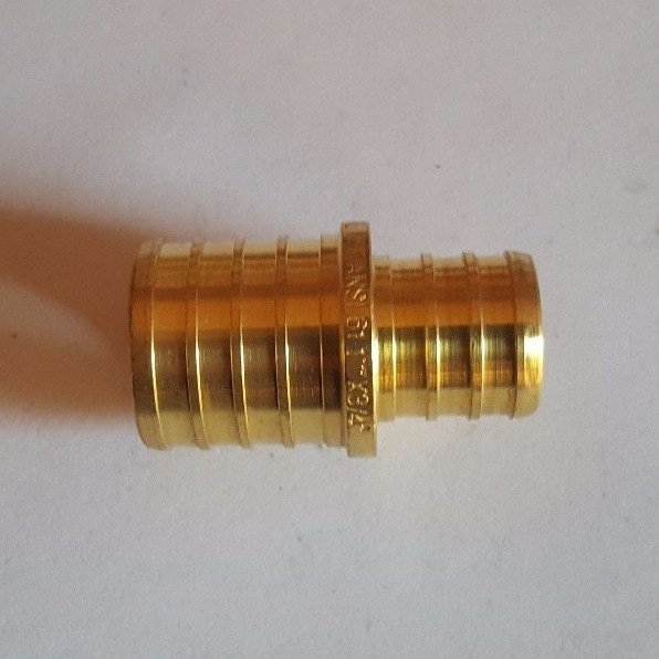 10 Pcs. XFITTING 1″ x 3/4″ Pex Coupling, Pex Reducing Coupling 26-4-8=10