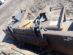 Virnig 72″ Skid Steer Scrap Grapple NICE! HEAVY DUTY HD Bobcat Bucket