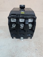 Square D QOB330 3 Pole 30 Amp 240V Bolt On QOB Circuit Breaker W# SEE PICS