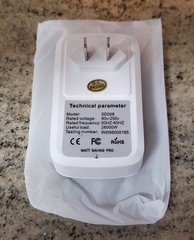 WATT SAVING PRO ELECTRICITY SAVING ENERGY DEVICE STABILIZE VOLTAGE SUPPLY PLUGIN