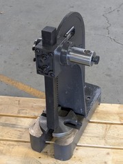 Single Leverage Arbor Press 3 Ton Max. Pressure 18″ Stroke MISSING LEVER