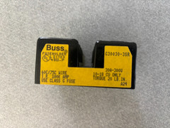 NOS Eaton Bussmann G30030-3SR-USD 30A 300V 3 Pole Class G Fuse Block