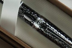 Cross Sauvage Exotic Textured Stingray Finish Pattern Rollerball Pen