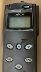 Harris Macom P5100 MAHM-S8DSX Portable Radio + VC3000 Charger + 7.5V Battery
